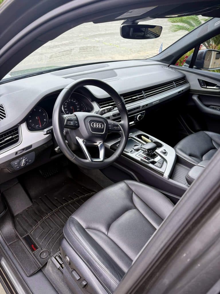 Interior of an Audi Q7 After mobile detailing